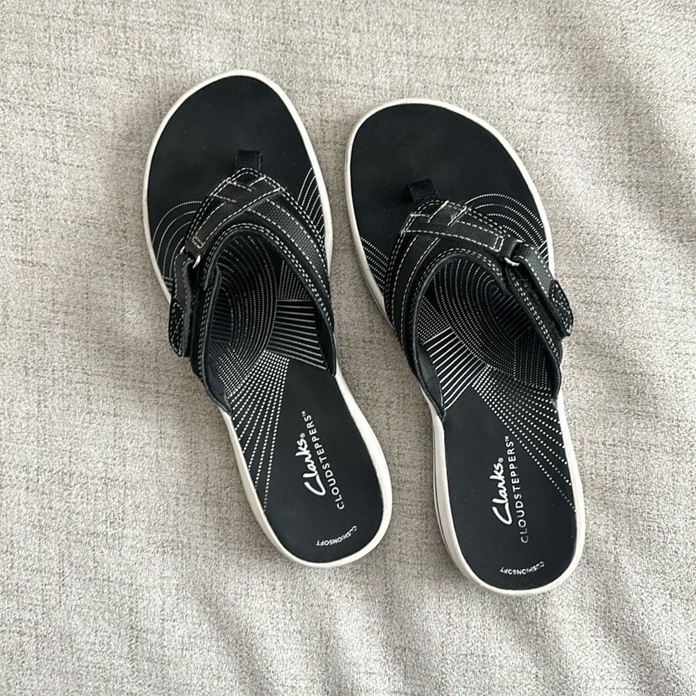 Clarks Cloudsteppers, size 8